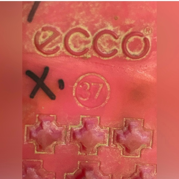 ECCO black leather womens size 37 (6.5/7) golf shoes - Picture 6 of 6